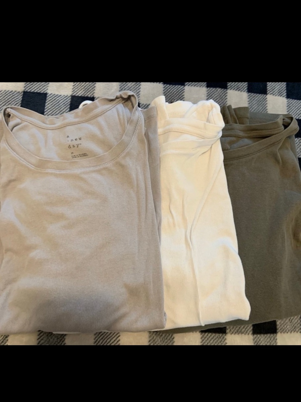 Bundle of 3 long sleeve shirts 3X